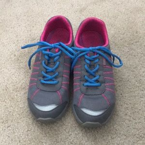 Vionic Sneakers Size 7.5